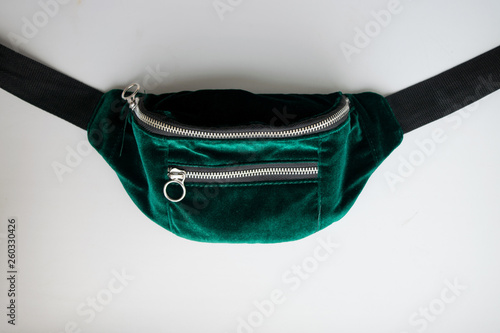 Vászonkép Trendy Fashionable green emerald velvet belt bag
