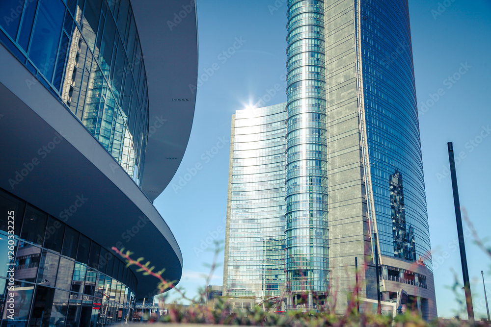 Obraz premium Modern business cityscape with beautiful buildings