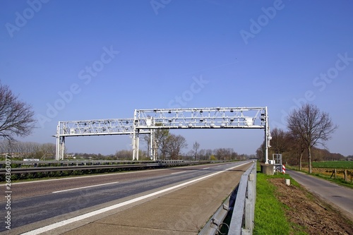 Mautstelle auf der Autobahn