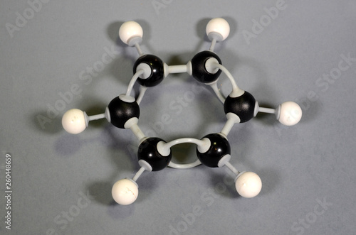 Obraz na plátně Molecule model of traditional benzene ring