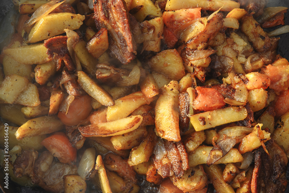 tomatoes with potatoes on the fire tomatoes with potatoes on the fire