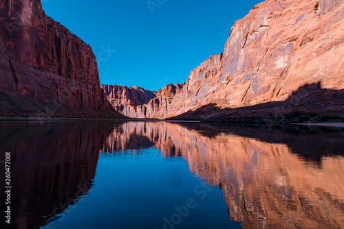 Glen Canyon Dam, Arizona © Alberto Lama