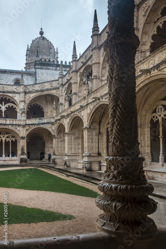 Monastère des Hiéronymites à Lisbonne , Portugal photo