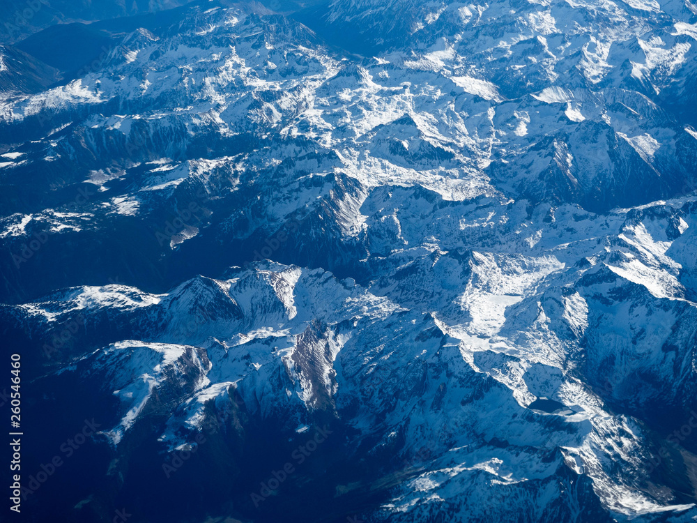 Snowy overview of the Pyrenees range Snowy overview of the Pyrenees range