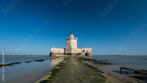 Fort Louvois à marée basse