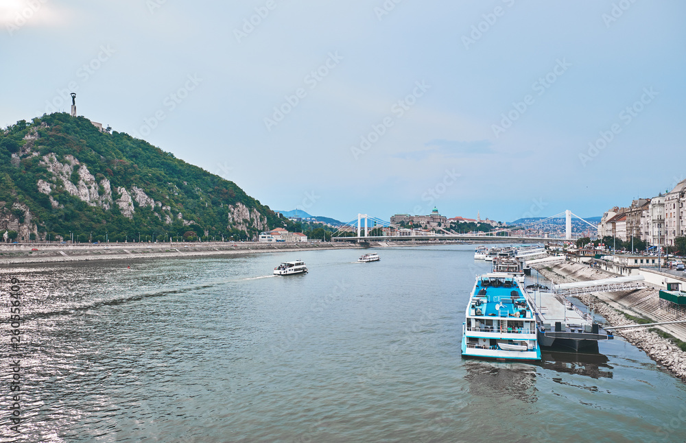 Fototapeta premium Ships on the Danube River in Budapest