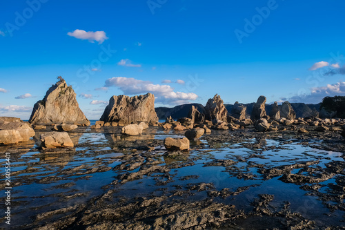 串本町 橋杭岩