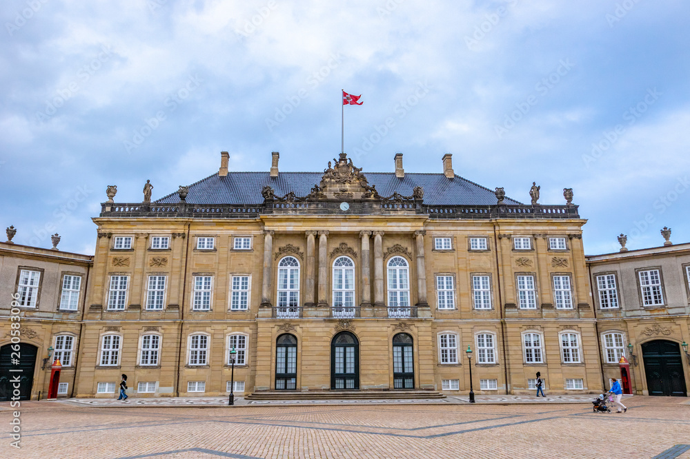 Obraz premium Amalienborg palace in Copenhagen Denmark