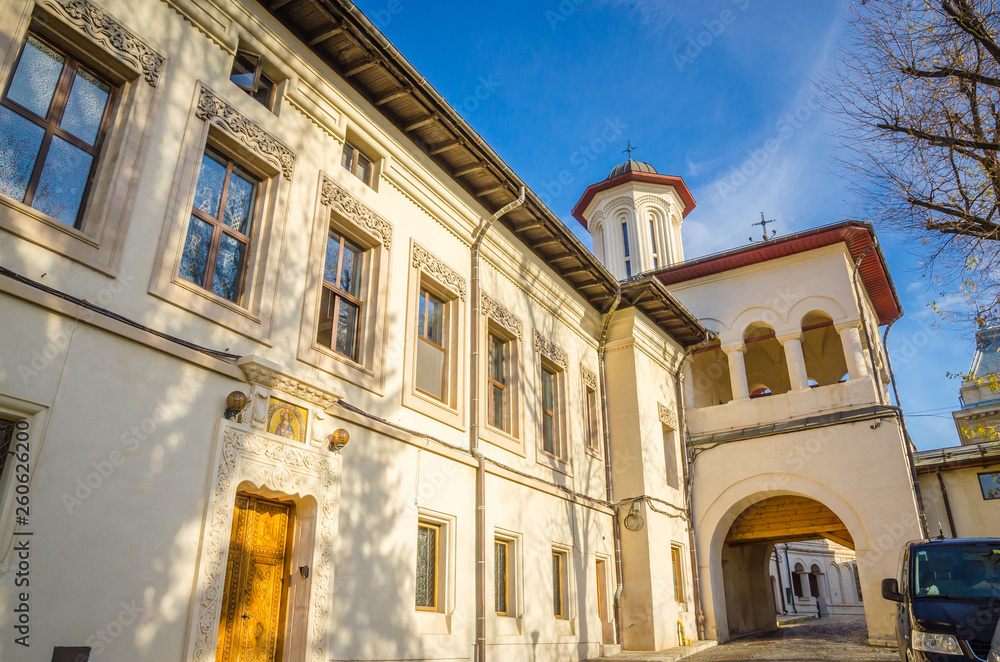 Fototapeta premium Orthodox Patriarchal Cathedral (Metropolitan Church) in Bucharest, Romania.