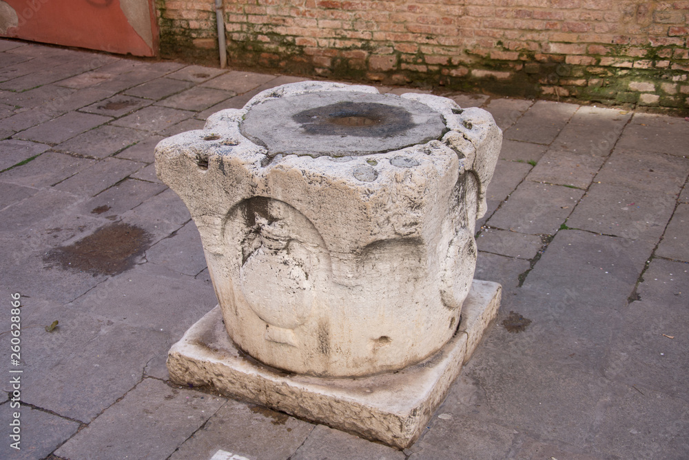Stone well,the old fountain in Venice, Italy,2019 , Stone well,the old fountain in Venice, Italy,2019 ,