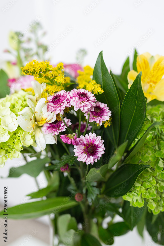 Fototapeta premium Spring Floral Arrangement