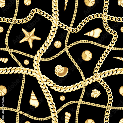 Golden Chains and Seashell Check Seamless Pattern.