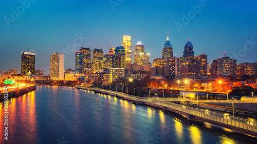 Panoramic picture of Philadelphia skyline and Schuylkill river at night, PA, USA. © sborisov