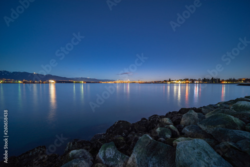 vancouver skyline at night