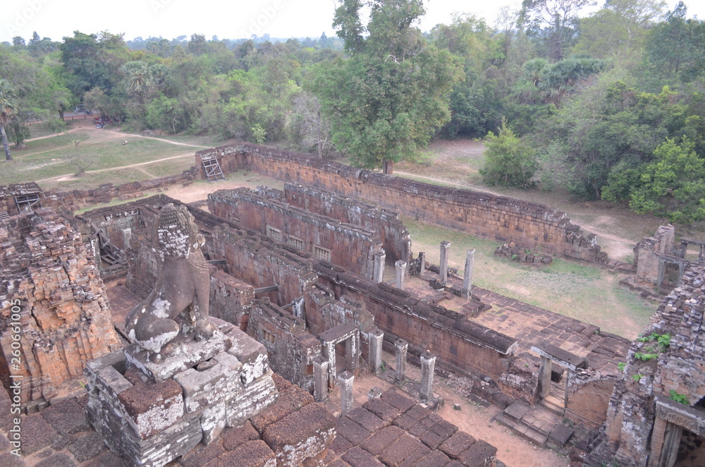 aerial view of amphitheater in angkor