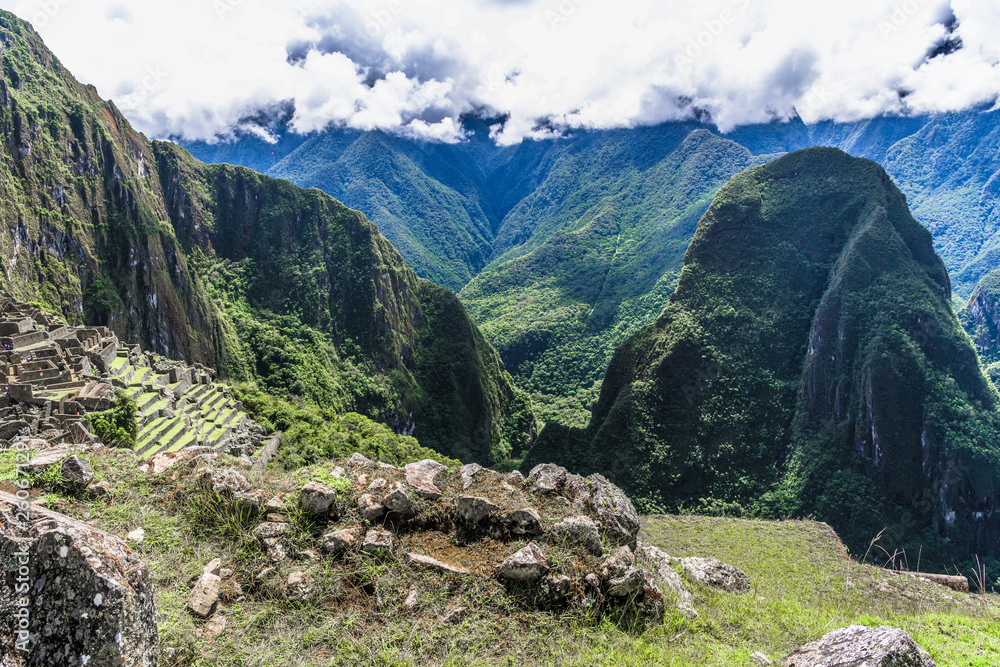Obraz premium The stones on the slopes of Machu Picchu