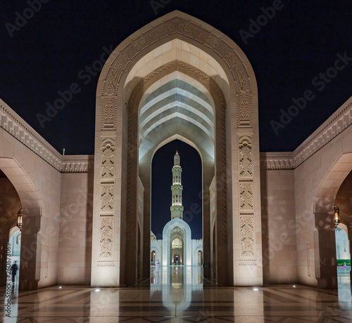 Arabische Moschee bei Nacht