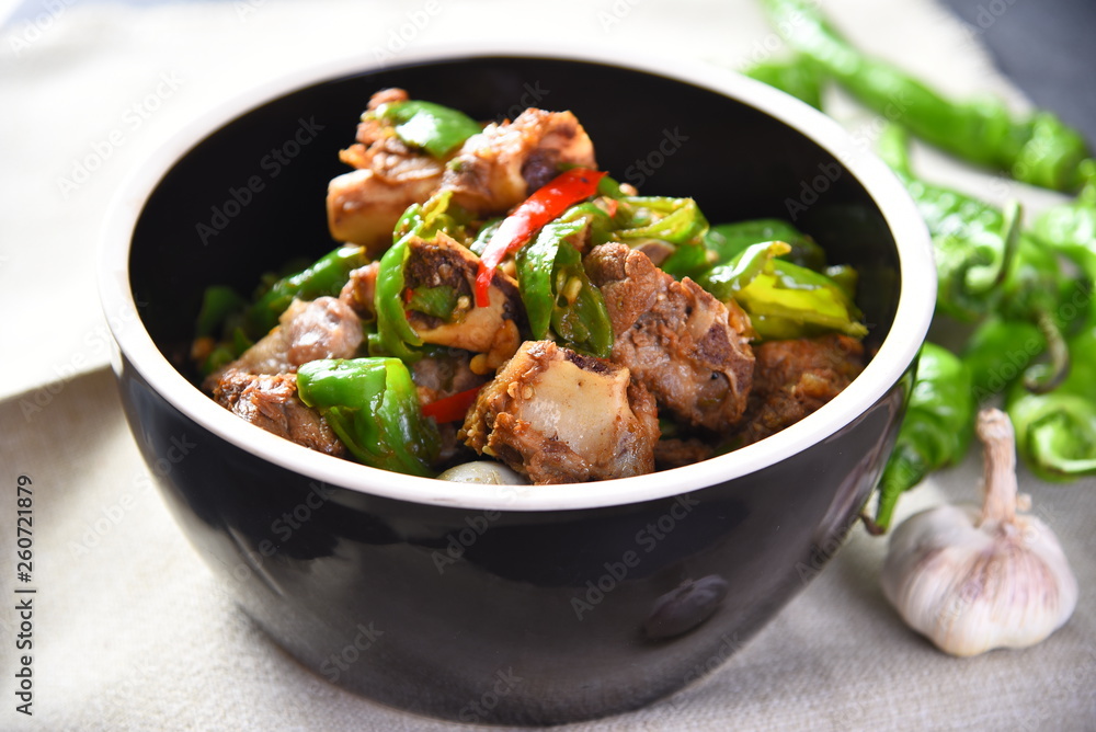 Fototapeta premium chicken with rice