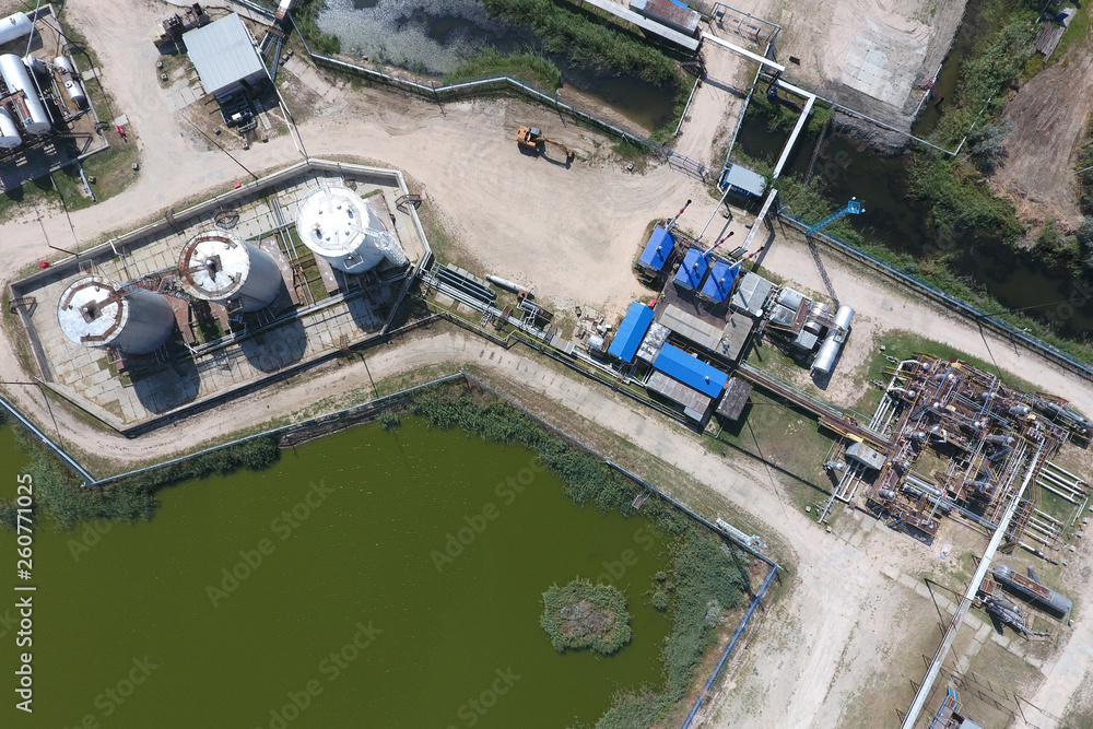 Equipment for the drying gas and condensate collection. Top view.