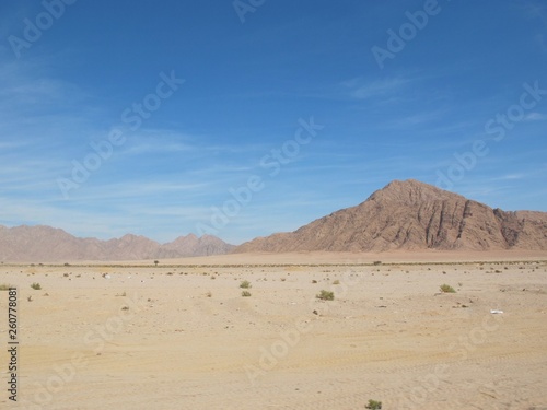 エジプトダハブの砂漠と山