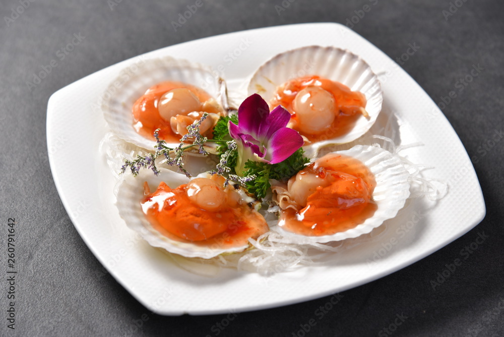 salad with smoked salmon and red caviar