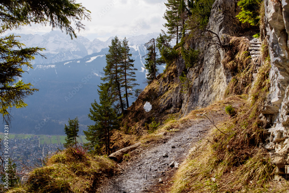 Obraz premium Bergwanderweg am Königsstand