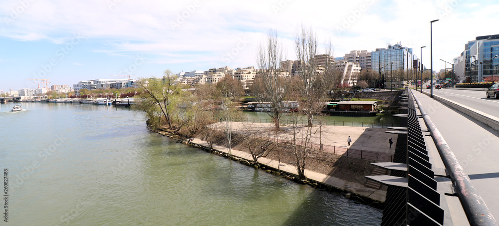 Levallois - Ile de la Jatte