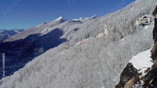 Aerial 4K - Primolo - Valmalenco (IT) - Vista invernale con neve fresca  photo