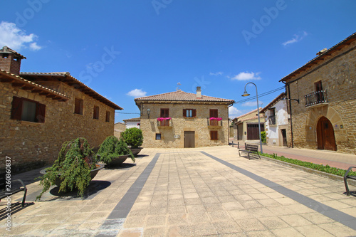 Barásoain, Navarra, España © Bentor