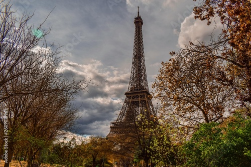 Primavera en Paris torre Eiffel