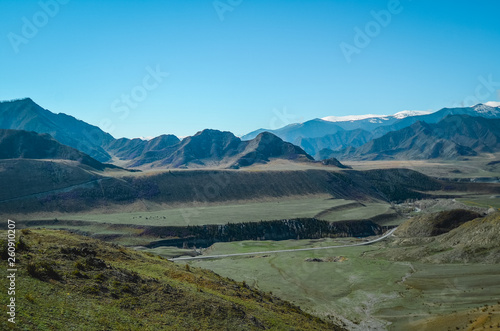 Mountain landscapes of the Chui tract, Altai. Valley Chuya.