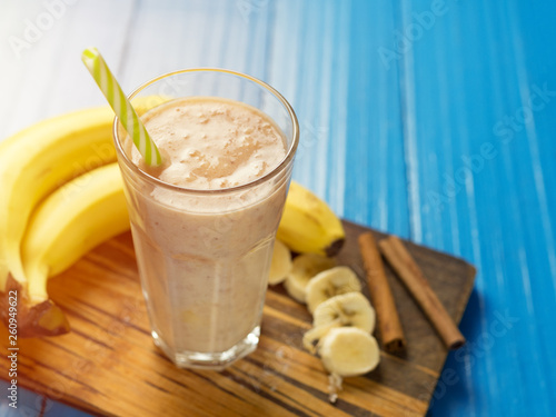 Banana smoothie for Breakfast with cinnamon and milk