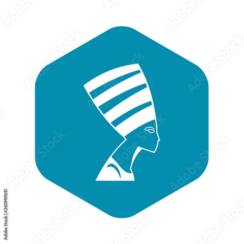 The head of the Egyptian queen icon. Simple illustration of the head of the Egyptian queen vector icon for web