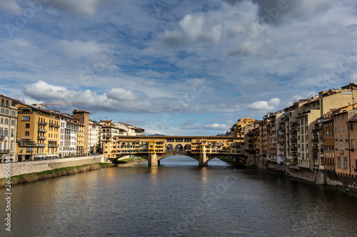 Ponte Vecchio famous landmark bridge over the river in Firenze, Tuscany © jordieasy