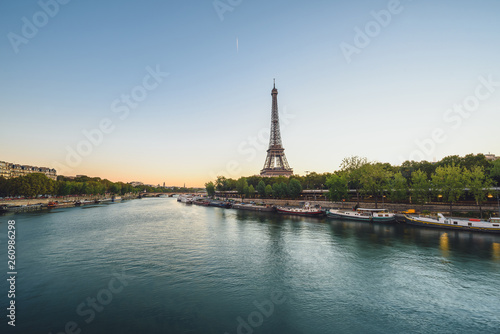 Paris, Eiffel tower © A. Aleksandravicius