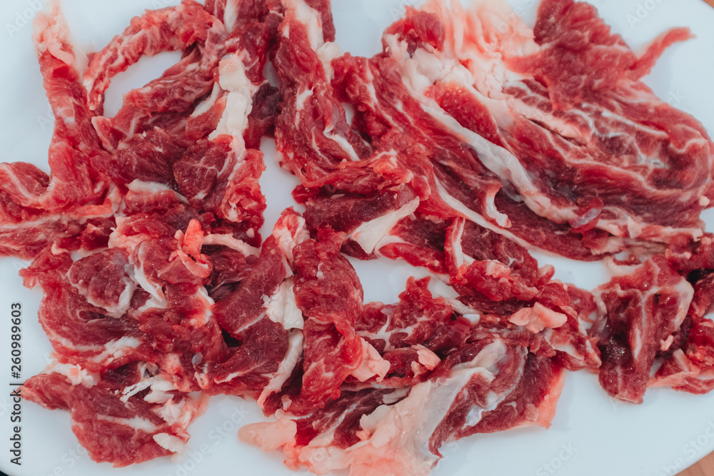 Obraz premium Raw beef slices