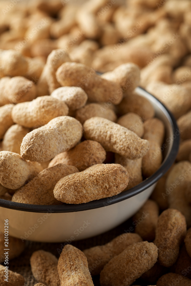 Peanuts with shell. Peanuts with shell.