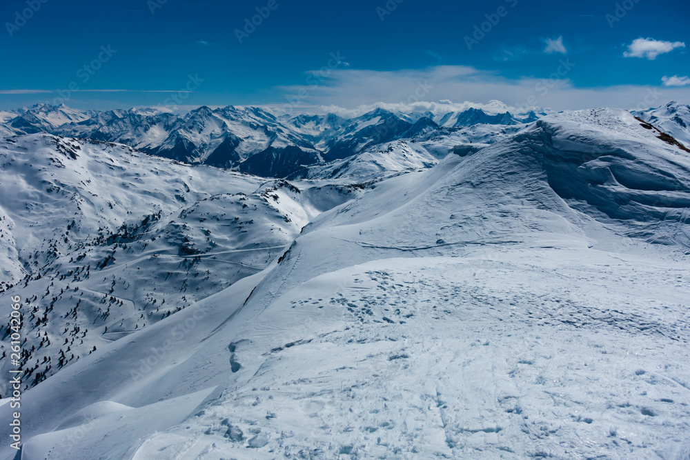 Skitour Gilfert Bergpanorama Schneelandschaft