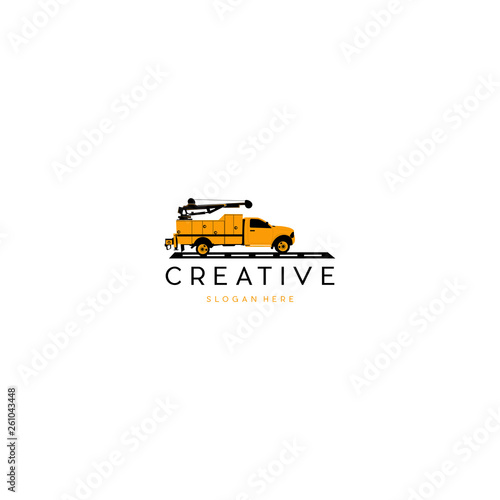 Truck crane icon, Truck towing logo template. Suitable logo for business related to automotive service business industry