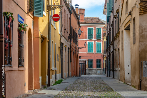 Fototapeta Naklejka Na Ścianę i Meble -  Street in Milan, Italy