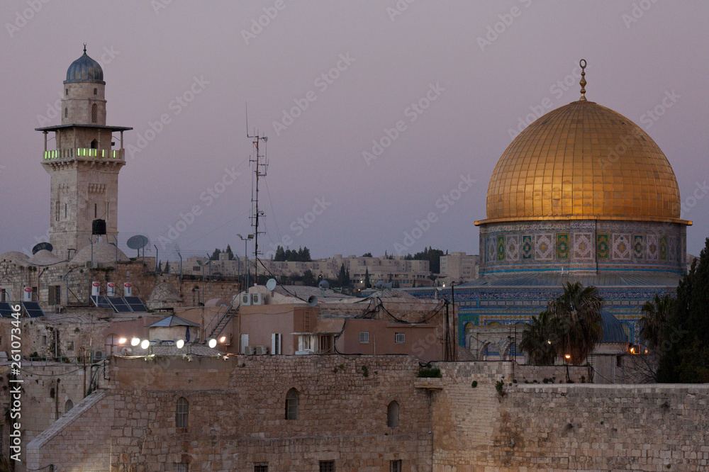 Western Wall and golden Dome of the Rock at sunset, Jerusalem Old City, Israel.