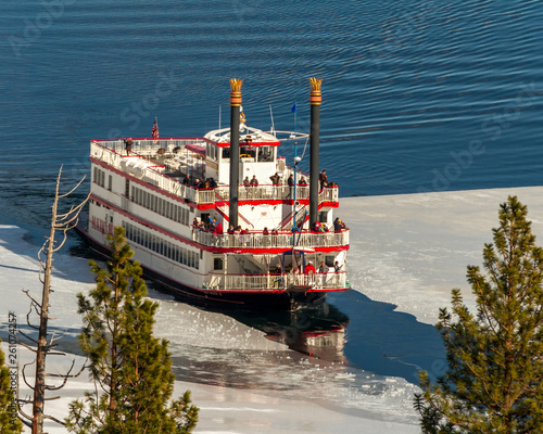 Tablou pe pânză Emerald Bay Paddle Wheeler - The MS Dixie II stern-wheeler tour boat takes Lake Tahoe visitors into beautiful Emerald Bay