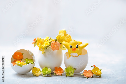 happy Easter congratulations. Easter chickens and eggs. minimalist concept of Easter holiday. congratulatory background, Holidays composition. Soft focus, copy space © Ju_see