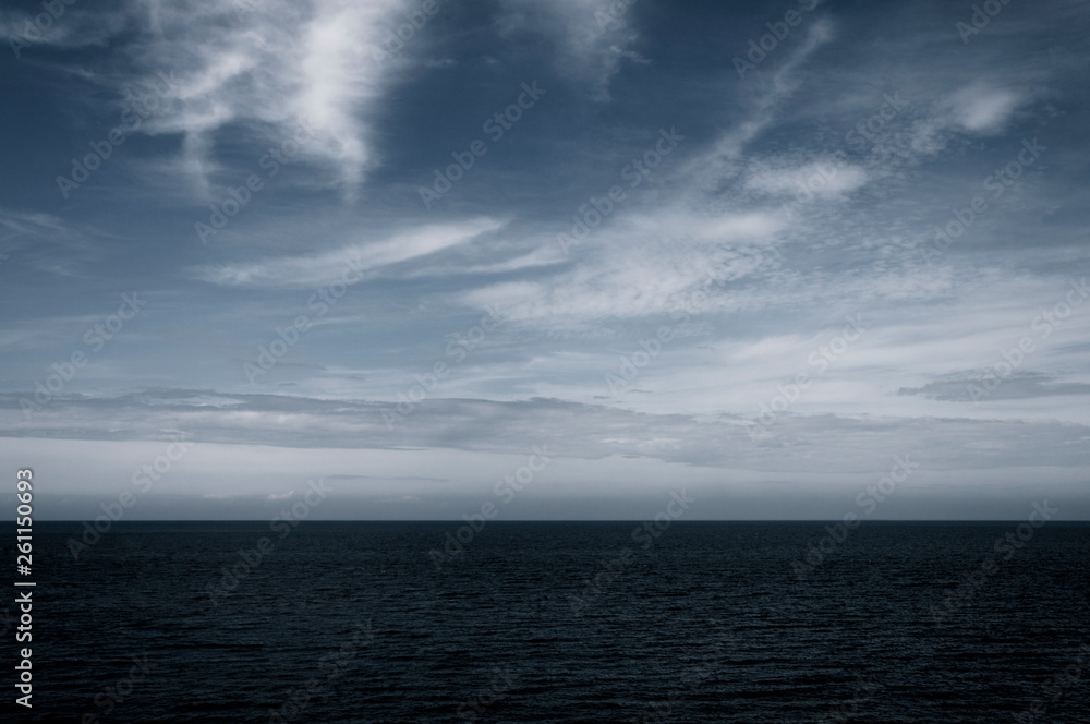 Fototapeta premium sunset over the sea