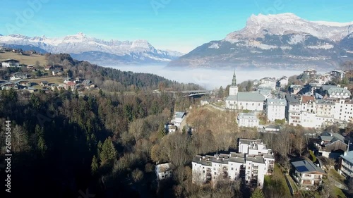 La ville de Saint Gervais Les Bains, vue par drone photo
