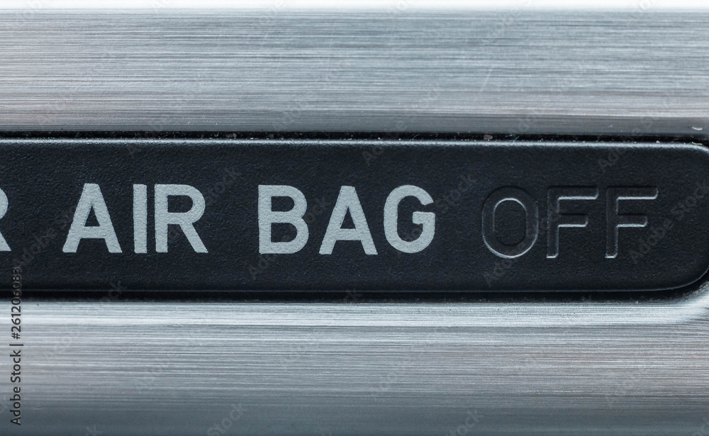 Turning on and off the operation of airbags in the car Turning on and off the operation of airbags in the car