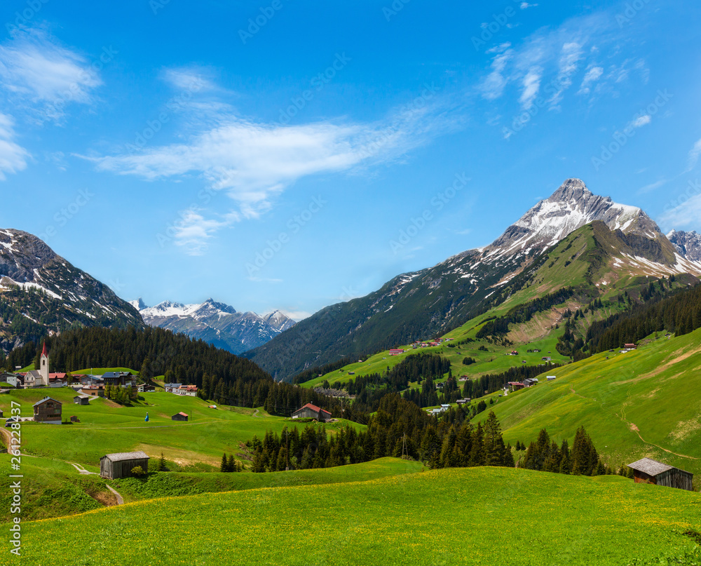 Alpine view (Vorarlberg, Austria) Alpine view (Vorarlberg, Austria)