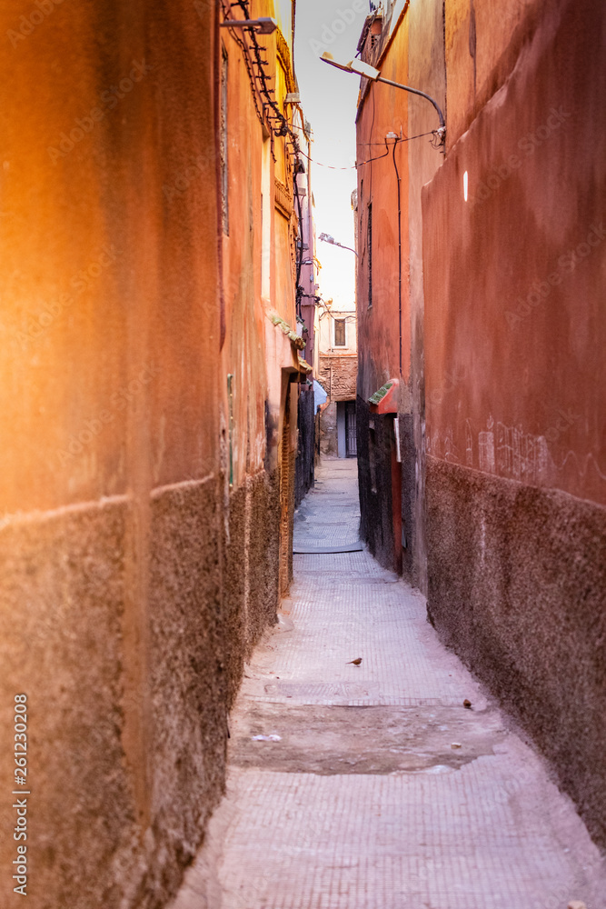 Scenic narrow alleyway in the medina of Marrakesh, Morocco