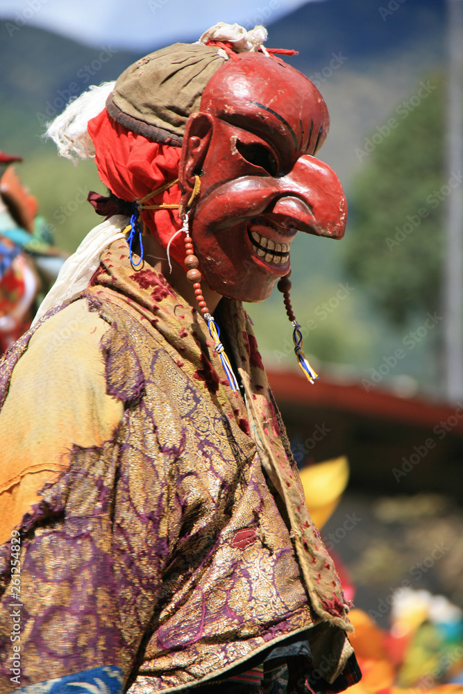Dancer at a religious festival in Gangtey (Bhutan) Dancer at a religious festival in Gangtey (Bhutan)