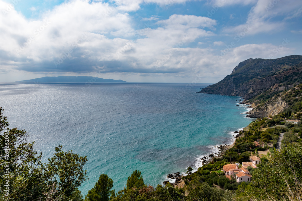 Veduta della costa sottostante al Monte Argentario, Grosseto